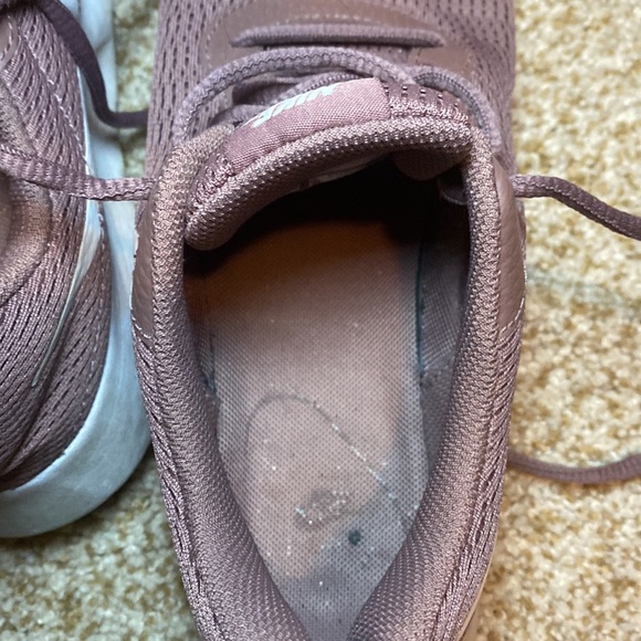 Nike Mauve purple tone Nike tennis shoe sneaker size 7 - Picture 14 of 14